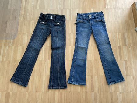 2 H&M Jeans Bootcut Mädchen blau Gr.140 Zustand neuwertig