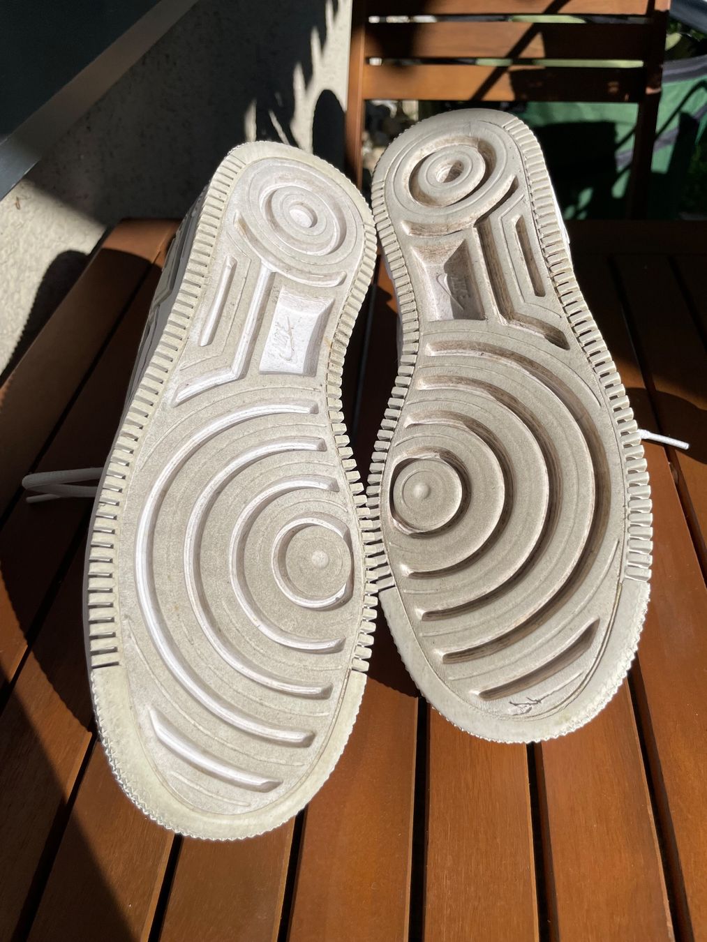Nike Chaussures femmes: Nike Air Force 1 Shadow Weiss Gr. 41 – D'occasion à Niederwangen BE par m_s13 6