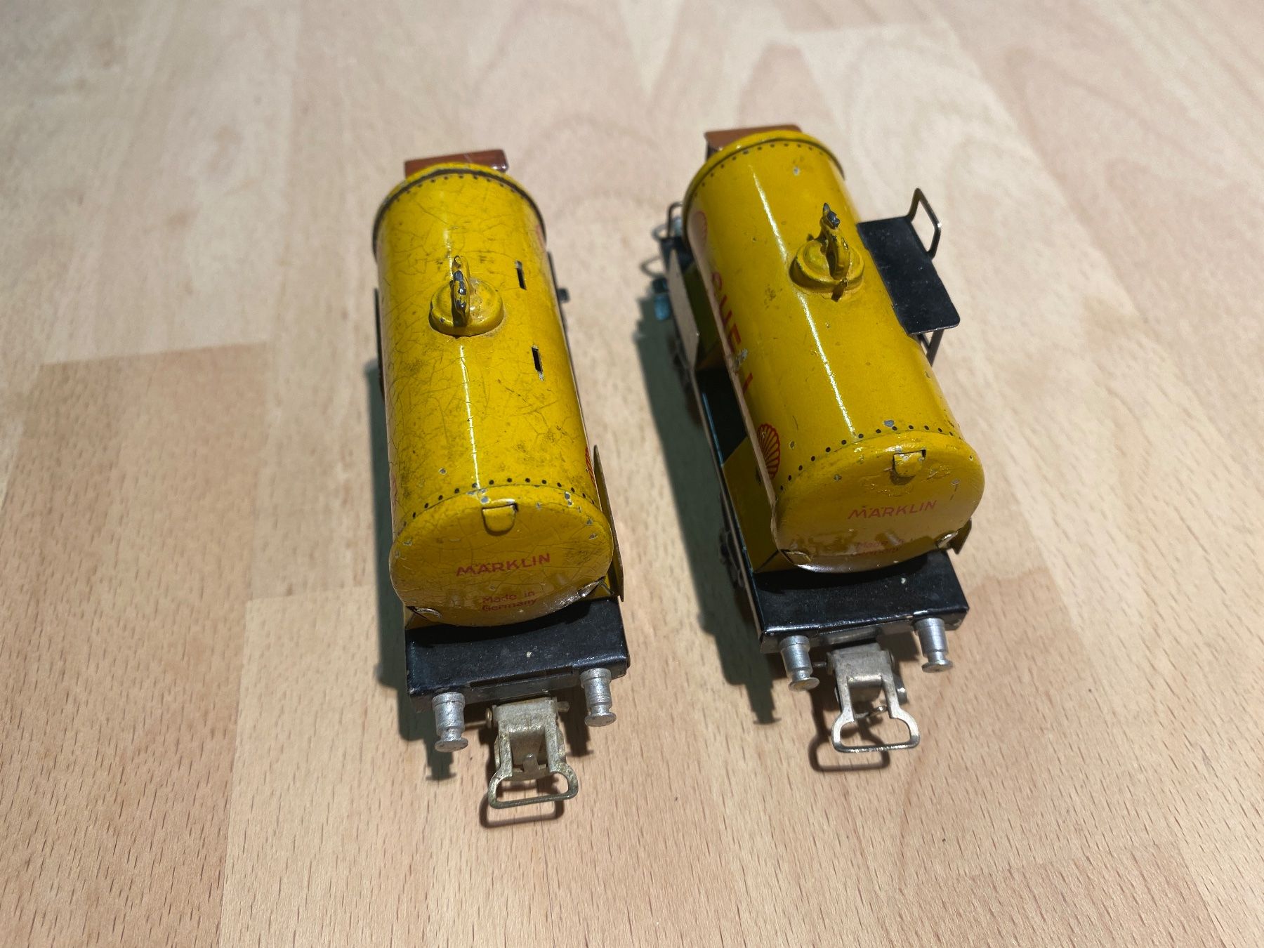 Märklin Modelleisenbahnen: SHELL - 374 - Kesselwagen – Gebraucht aus Stüsslingen von leo_nzh6 4