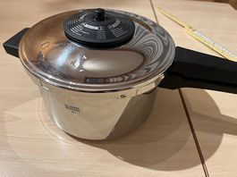 Kuhn Rikon Duromatic Dampfkochtopf 3,5 Liter neuwertig