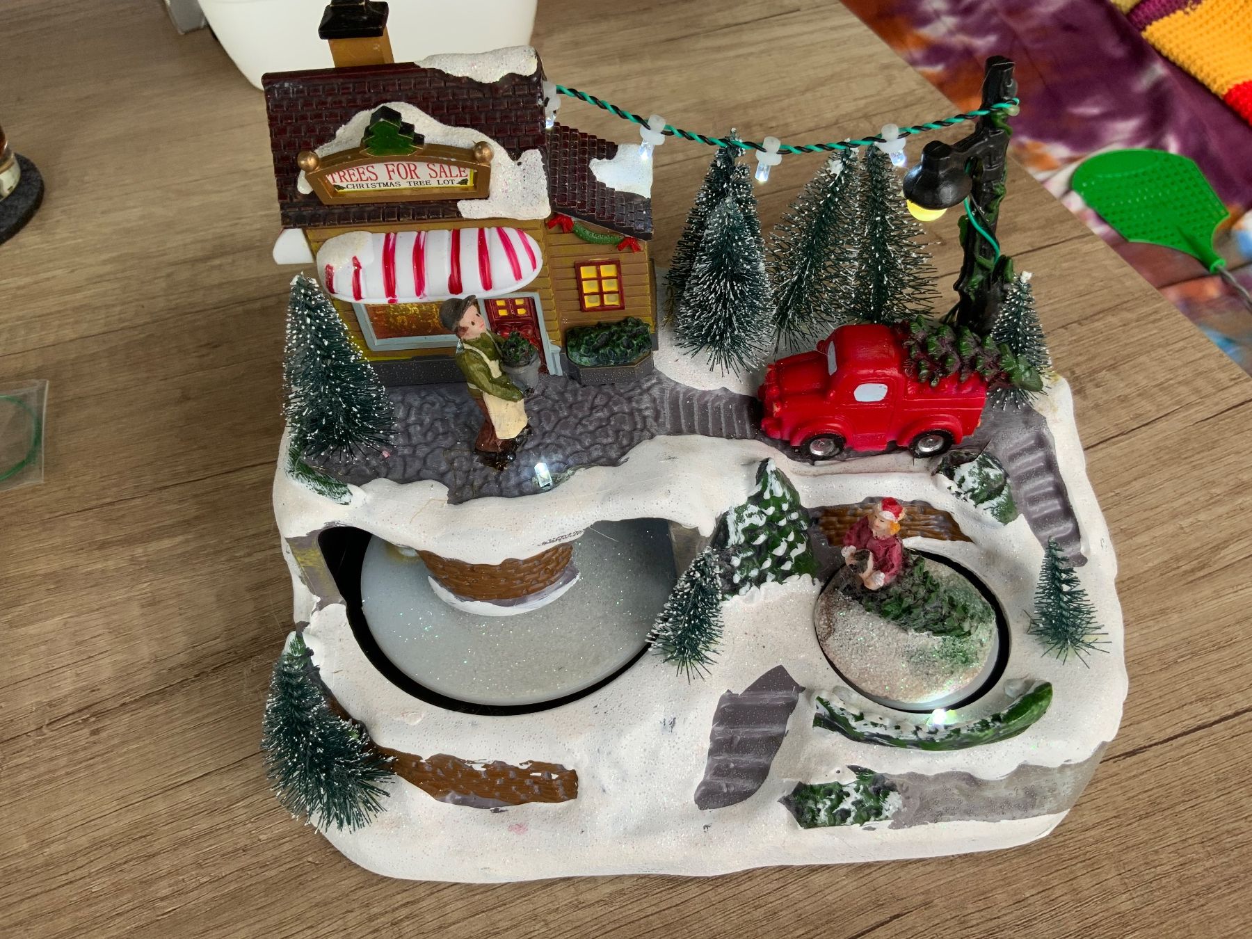 Toutes les décorations: Weihnachtsdekoration mit Musik – D'occasion à Schübelbach par Hecht11. 1