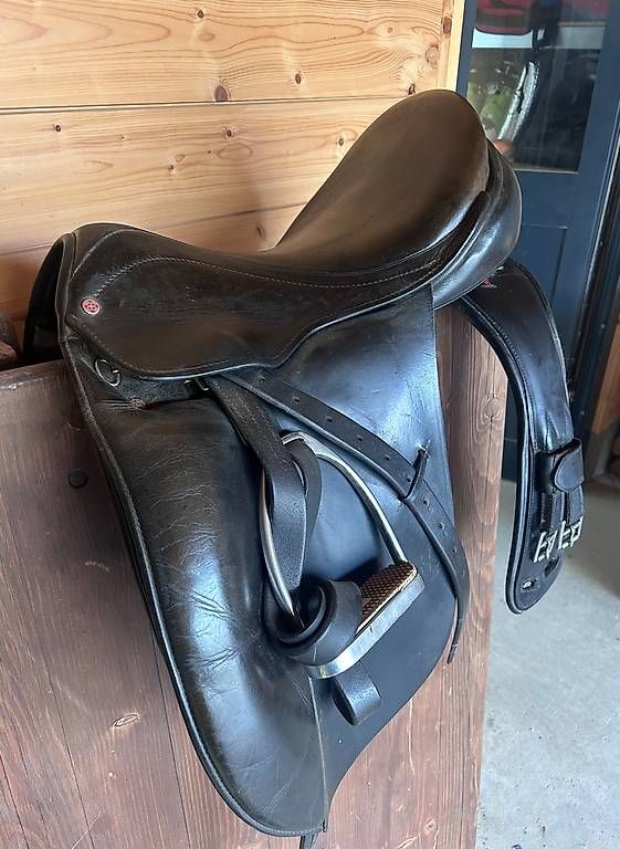 Sattel & Sattelzubehör: Selle mixte Lemetex – Gebraucht aus Châtel-St-Denis von celisis 1