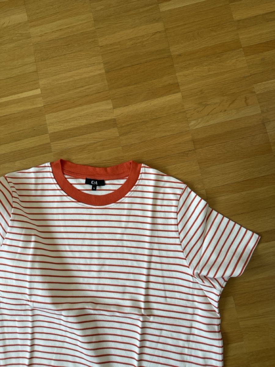 C&A T-shirt: 2 T Shirts von C&A  – Usato da Altendorf venduto da ratzfatz 1