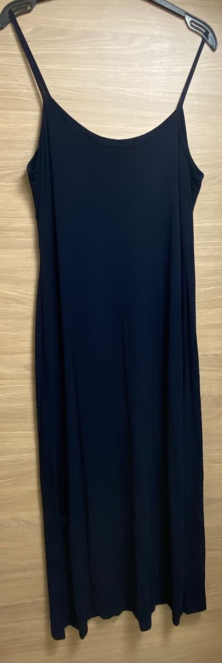 Vestiti: Blaues langes Kleid Madeleine Seitenschlitz – Difettoso da Ennetmoos venduto da Tabakfrei