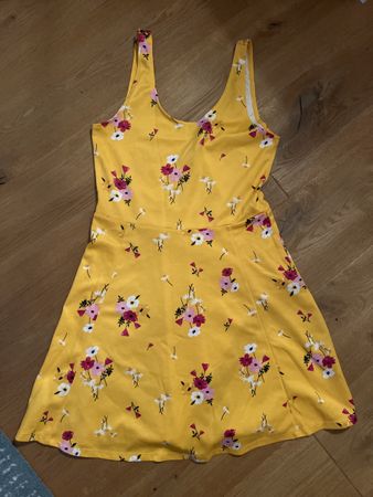 Kleid Divided (H&M)