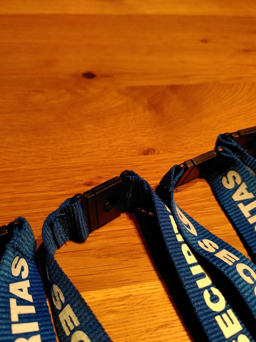 Portachiavi: 10x Securitas Lanyards / Schlüsselbänder – Nuovo (secondo la descrizione) da Zofingen venduto da Justice79 4