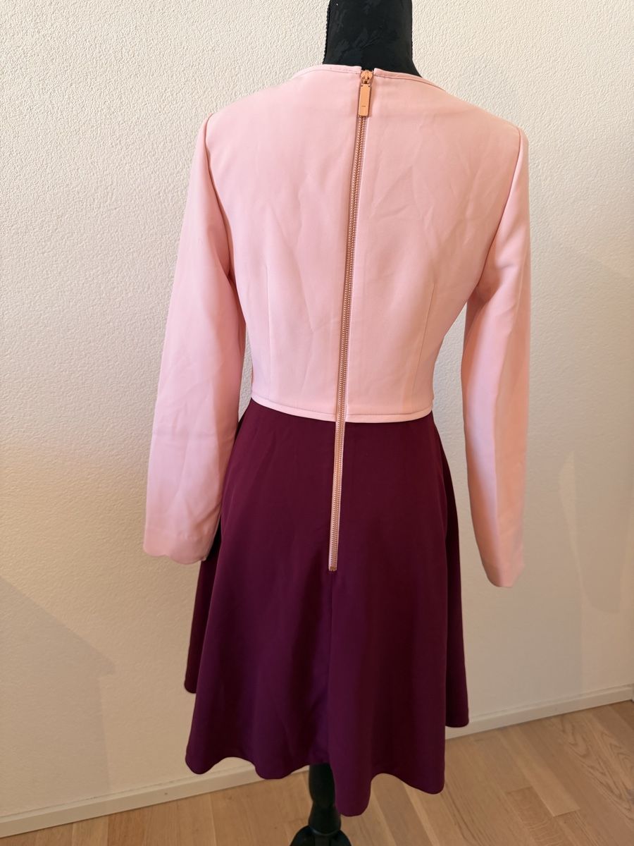 Ted Baker Kleider: TED BAKER Kleid Size 1 – Gebraucht aus Rorschach von nan_8rts 1