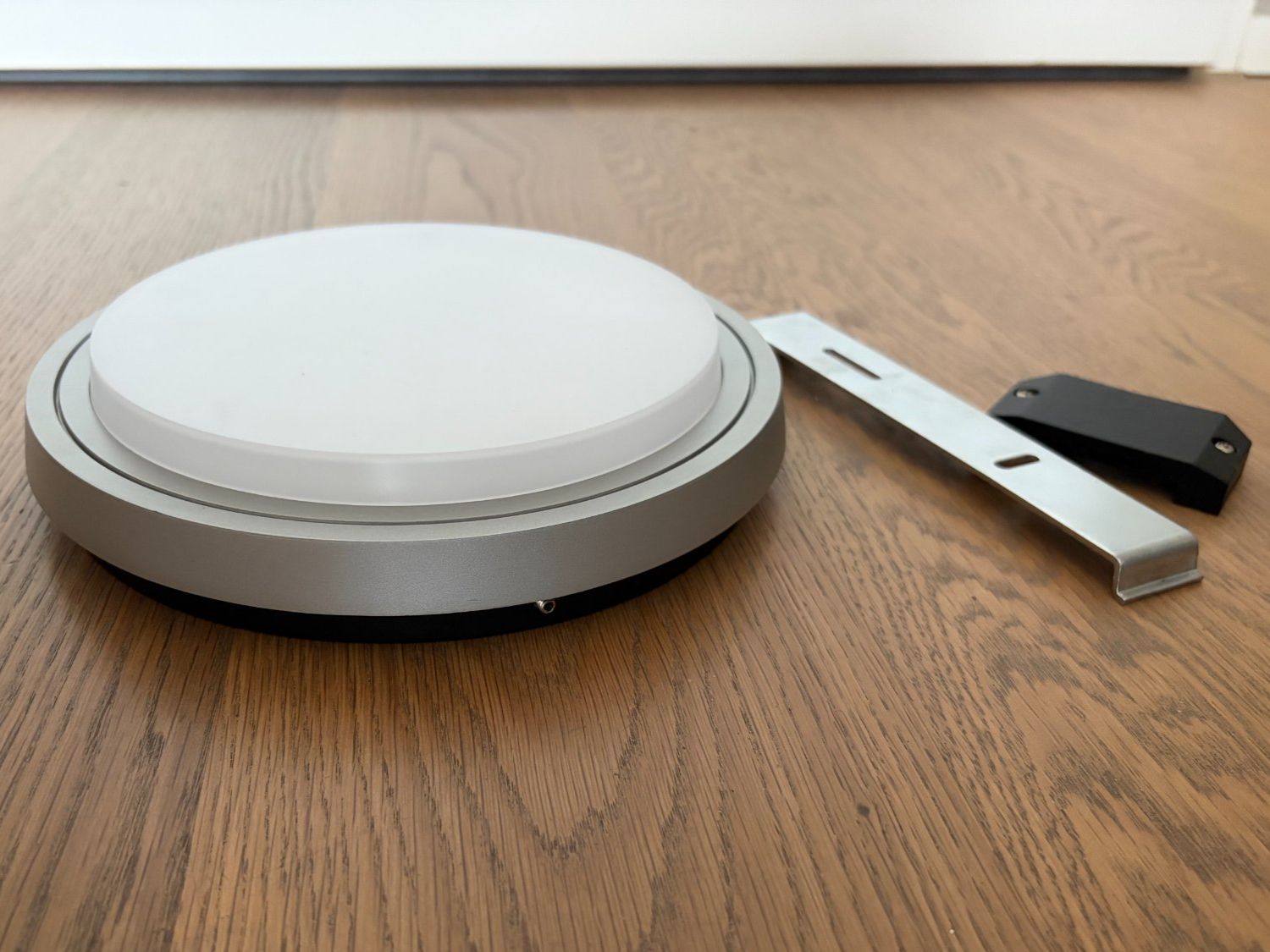 Lampadari & plafoniere: 2 Decken-/Wandleuchten Ledeshi cercle step I – Usato da Samstagern venduto da TAAF 1