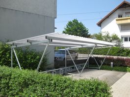 Steg-Wellplatte aus Polycarbonat