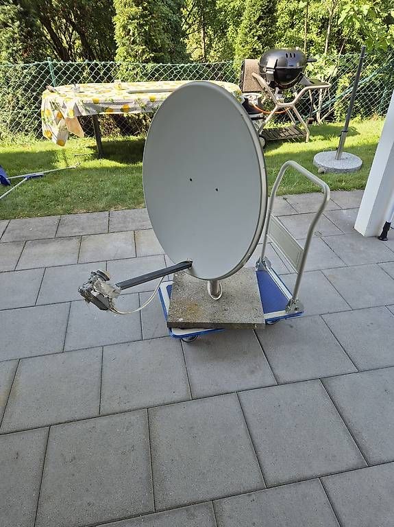 Parabola satellitare: Satelliten-Spiegel – Usato da Aarburg venduto da Vagos 3