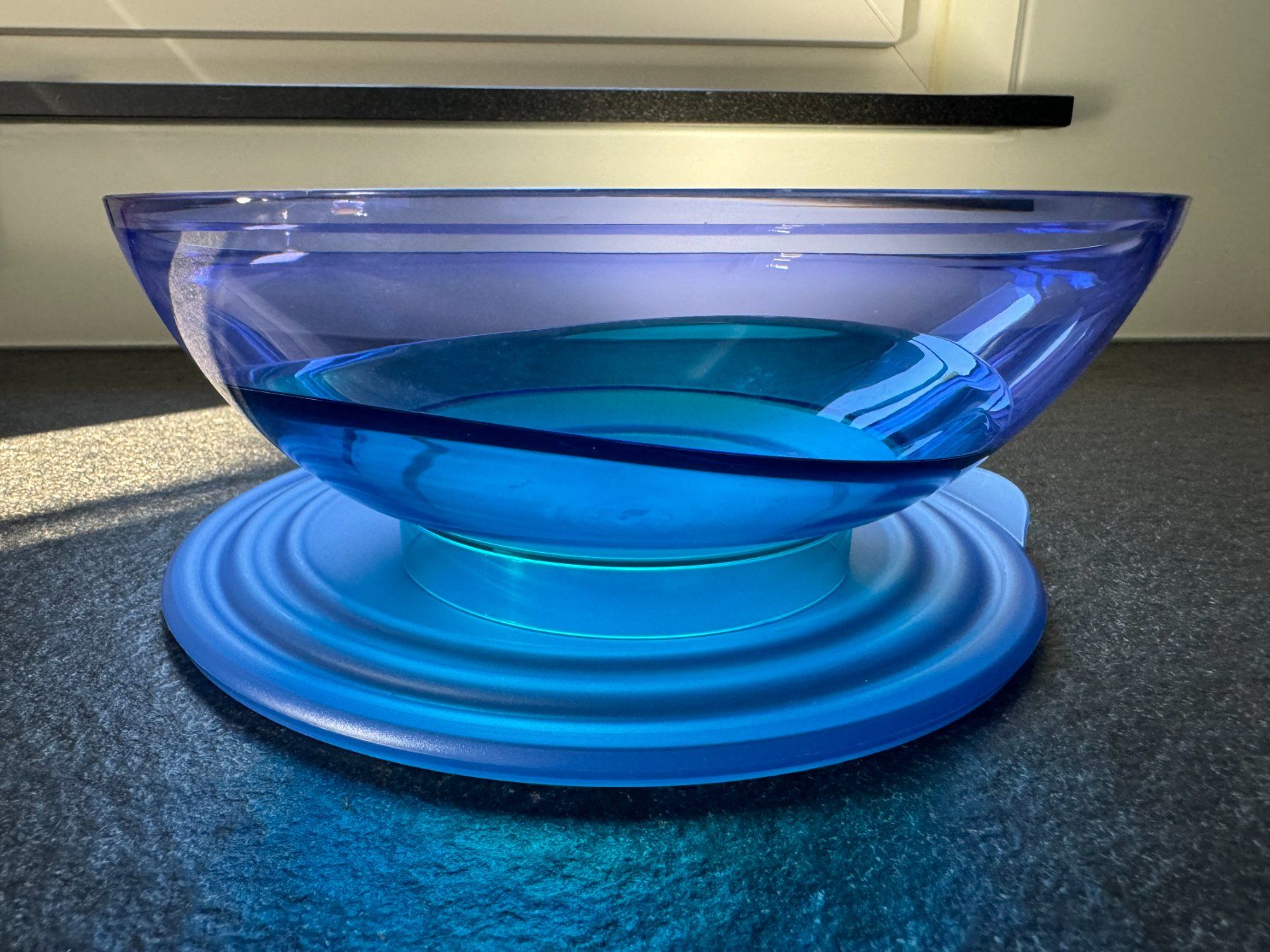 Tupperware Behälter & Ähnliches: Tupperware Eleganzia Schale mit Deckel – Gebraucht aus Schönenberg an der Thur von ottawa06 2