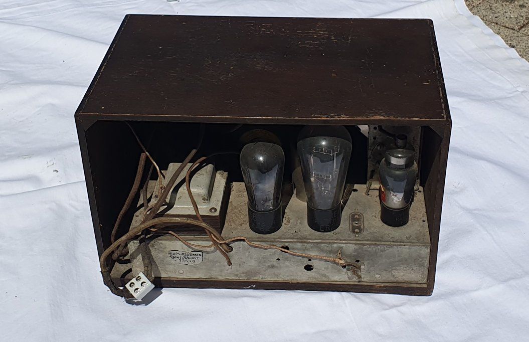 Radio: Record Röhrenradio Oldtimer, schönes Sammlerstück – Usato da Oberhasli venduto da crme 1