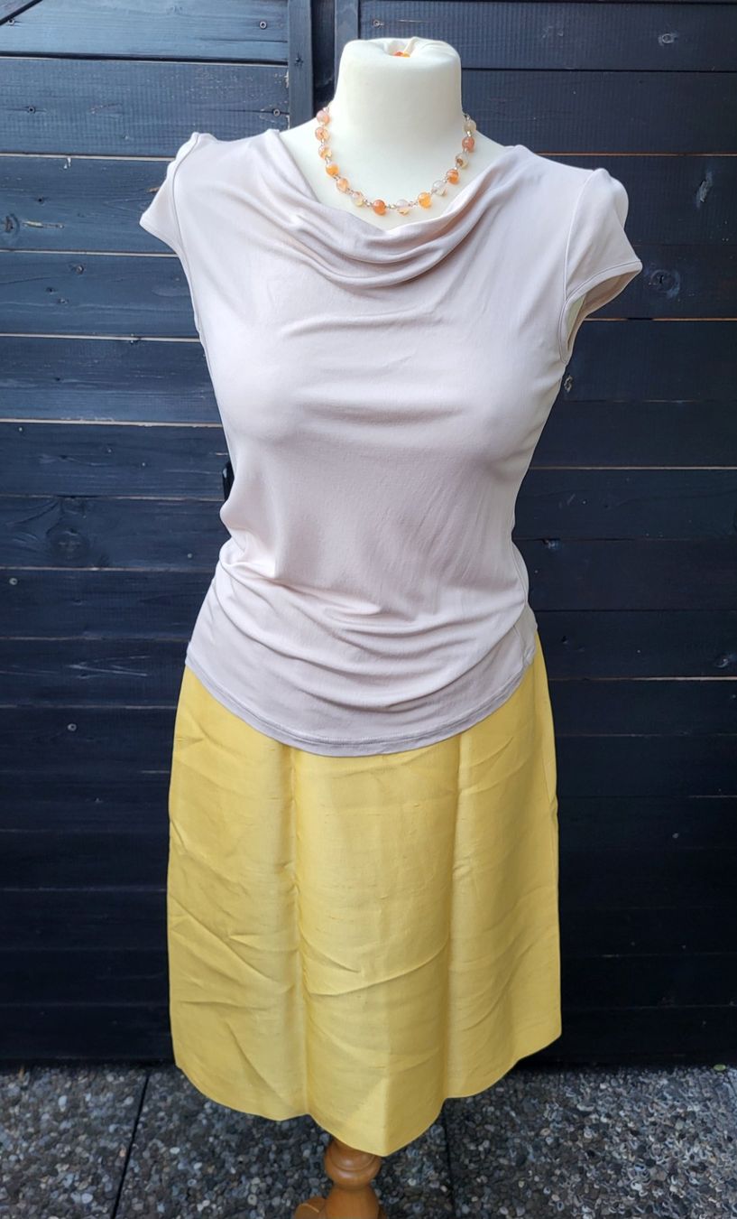 Camicette: Top -blouse  beige – Nuovo (secondo la descrizione) da Fribourg venduto da VictoriaShop7 5