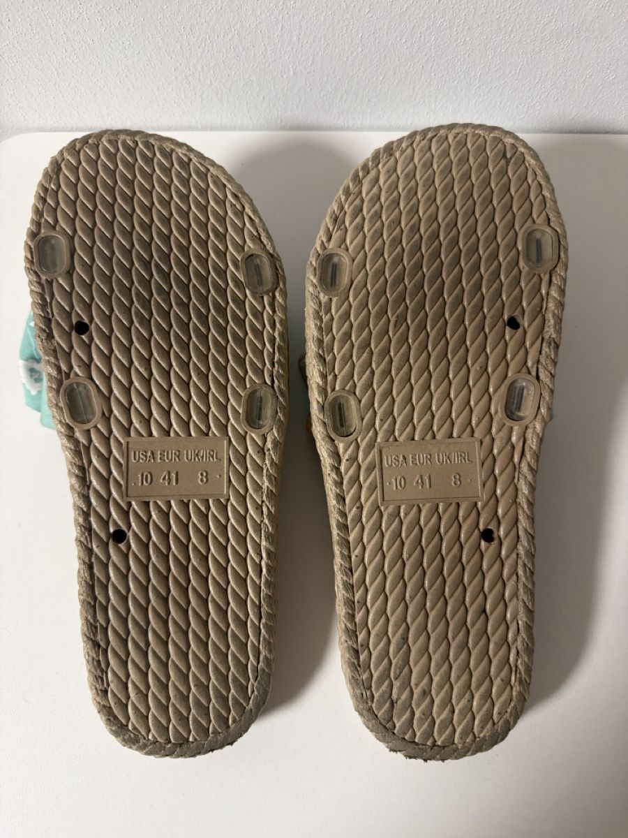 Damenschuhe: Sandaletten Sommer Grösse 41  – Gebraucht aus Fehraltorf von Swotchout 2