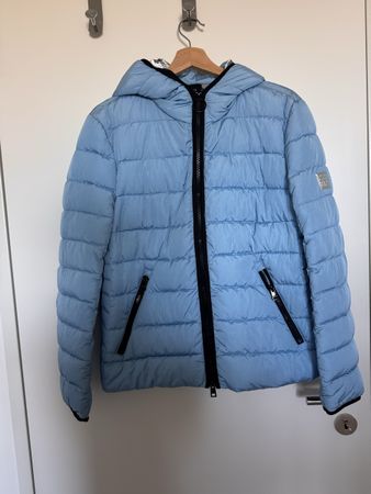 Marc Cain Steppjacke hellblau mit Kapuze guter Zustand