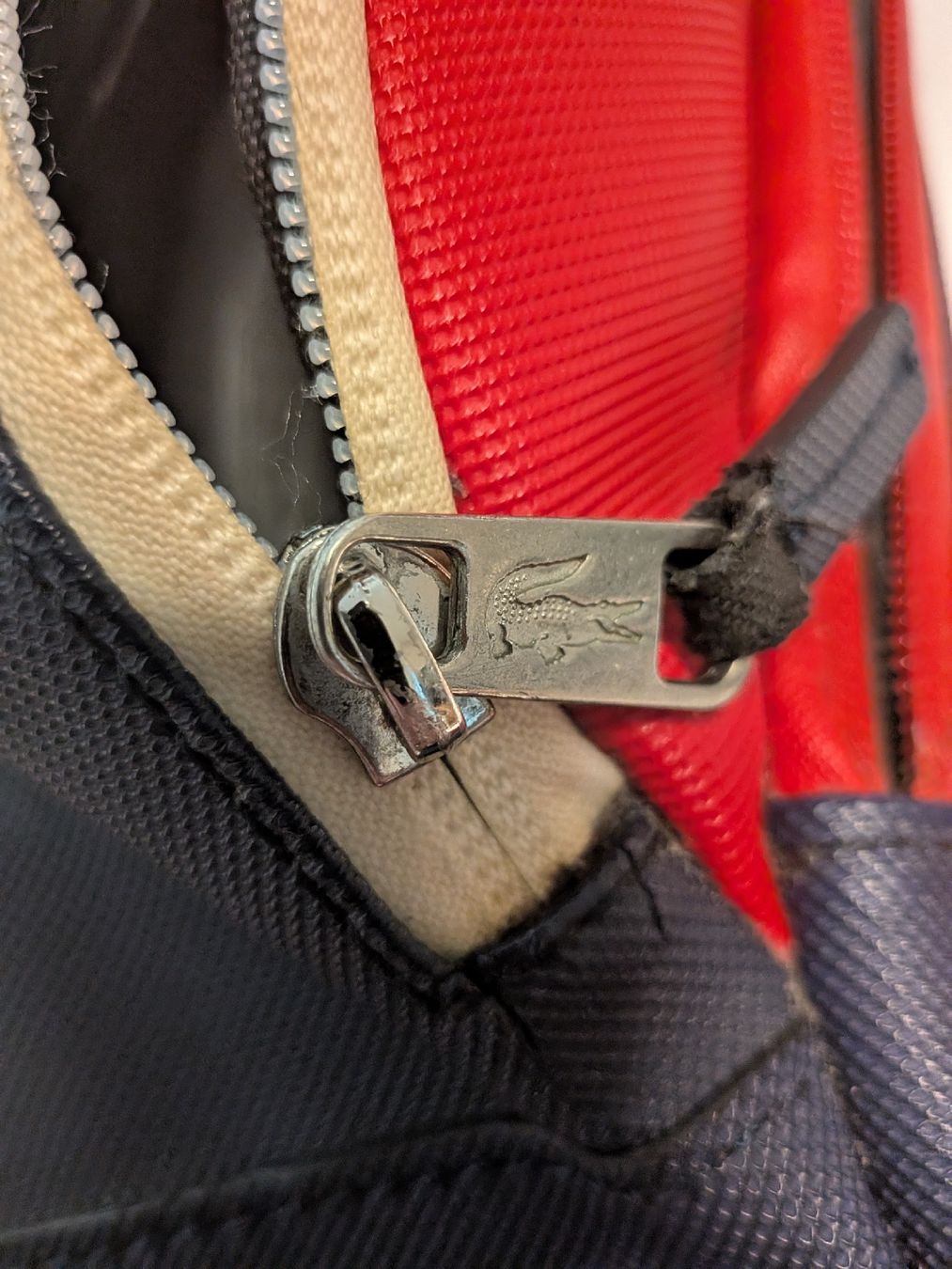 Lacoste Borse: Lacoste Tasche Bauchtasche – Usato da Basel venduto da Andy_27 3