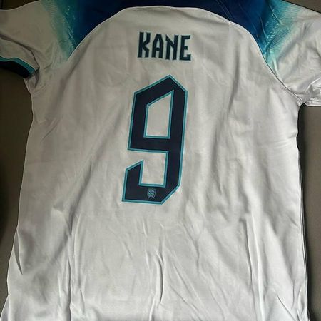 Fussball Trikot England 22/23 Home ungetragen Grösse L Kane