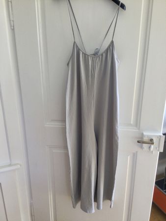 Culotte Jumpsuit mit Trägern 100% Cotton von Zara S