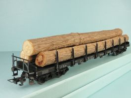 Fleischmann Flachwagen mit Holz, Guss, Märkl. Kupplungen, DC