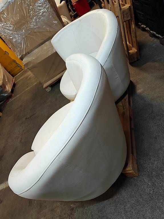 Poltrone: Weißer Sessel 6x verfügbar  – Usato da Otelfingen venduto da Yuji_Outlet 4