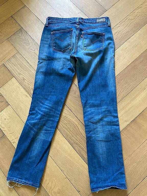 Jeans: Jean Levis taille 29 – Gebraucht aus Renens VD von chrstn 1
