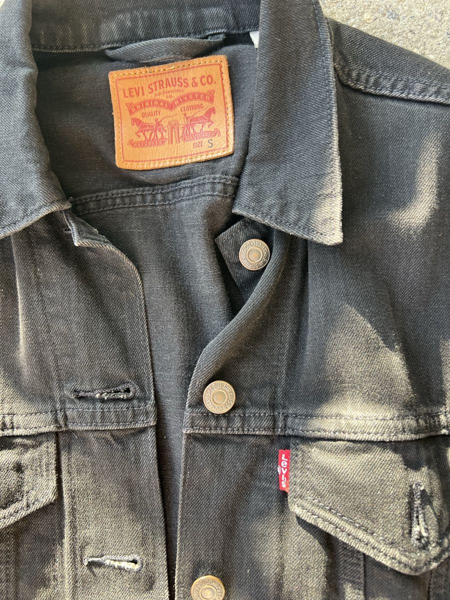 Levi's Vestes: Levi's Jeansjacke, Grösse S – Neuf (Voir description) à Winterthur par lalalalala 1
