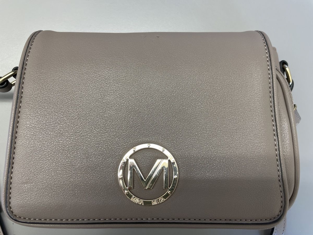 Borse da donna: Borsa a tracolla – Usato da Cagiallo venduto da Misschiacci-