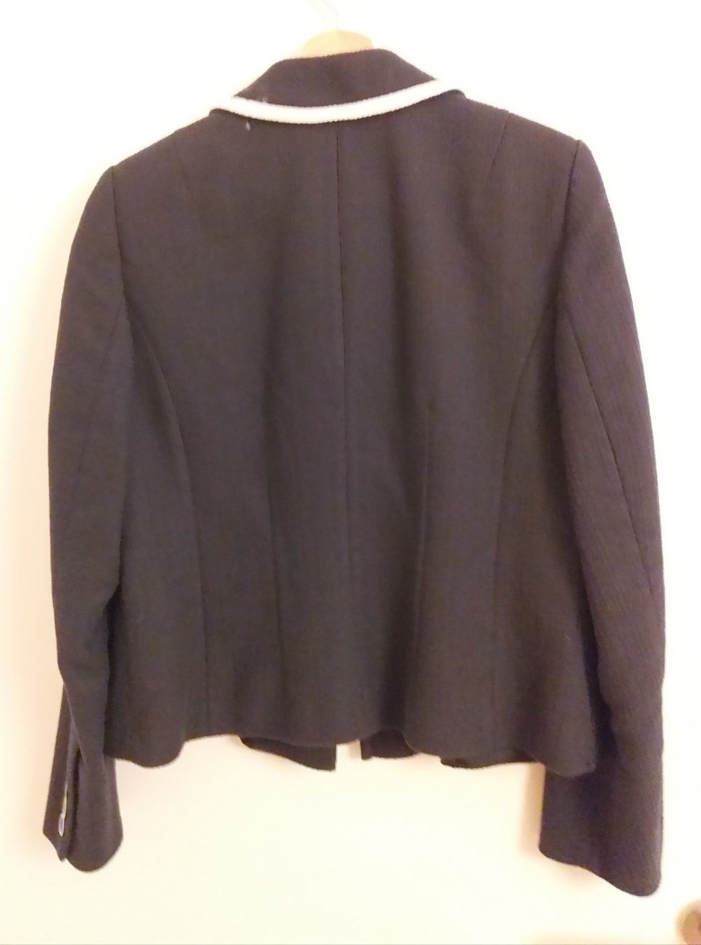 Madeleine Giacche: Wunderschöner Madeleine Blazer, Gr. 38, Navy mit Weiss – Usato da Zell ZH venduto da bouboulela1 2