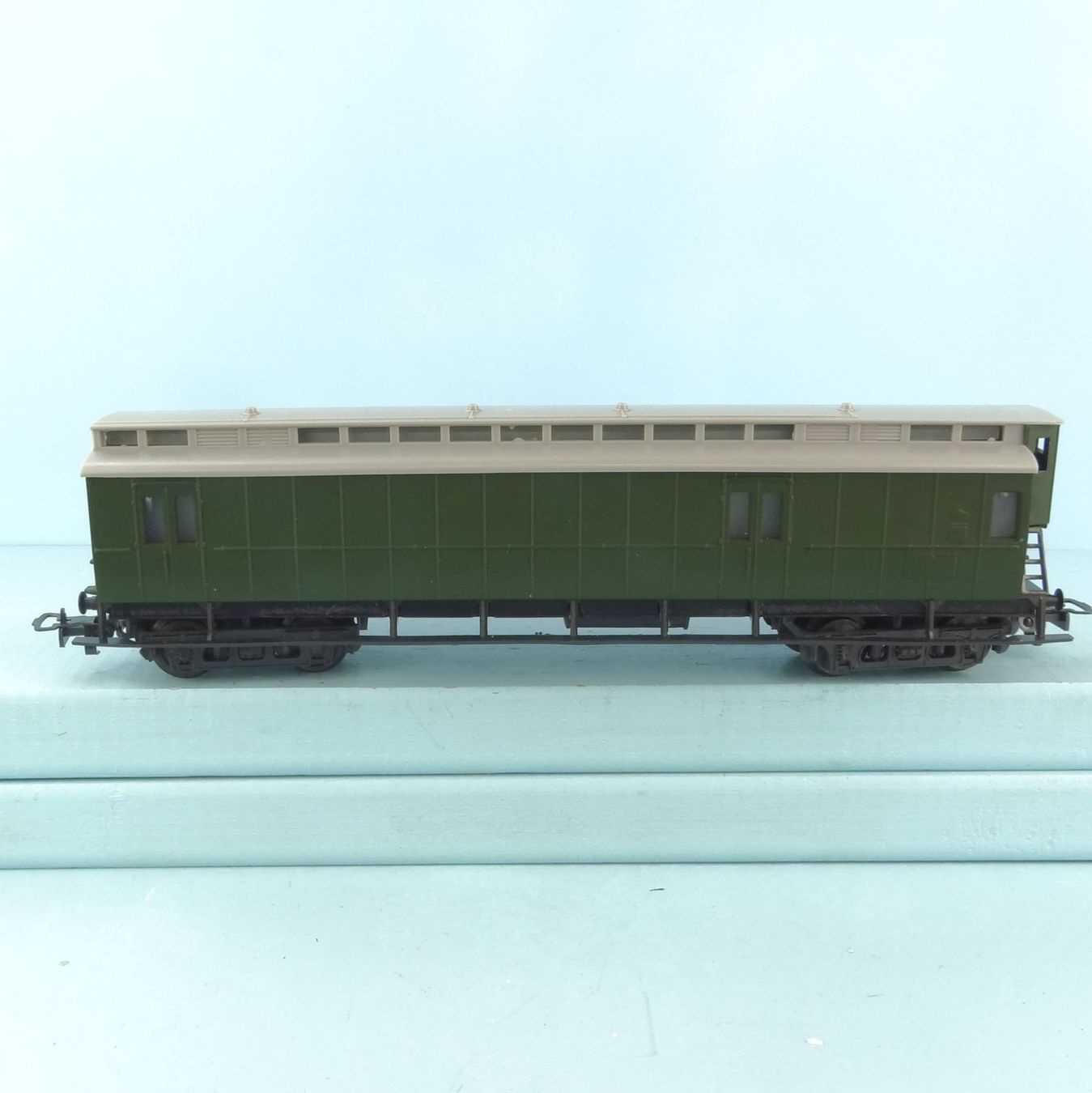 Liliput Modellini di ferrovie: Liliput 290 Oldtimer Gepäckwagen – Usato da Bülach venduto da cann11 1