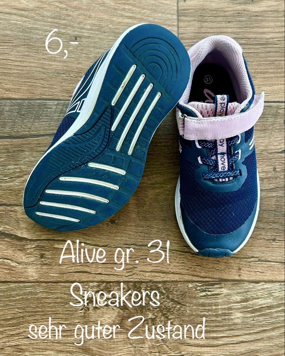 Scarpe per ragazze: Alive Sneakers gr. 31 – Usato da Wiggiswil venduto da Claudi334