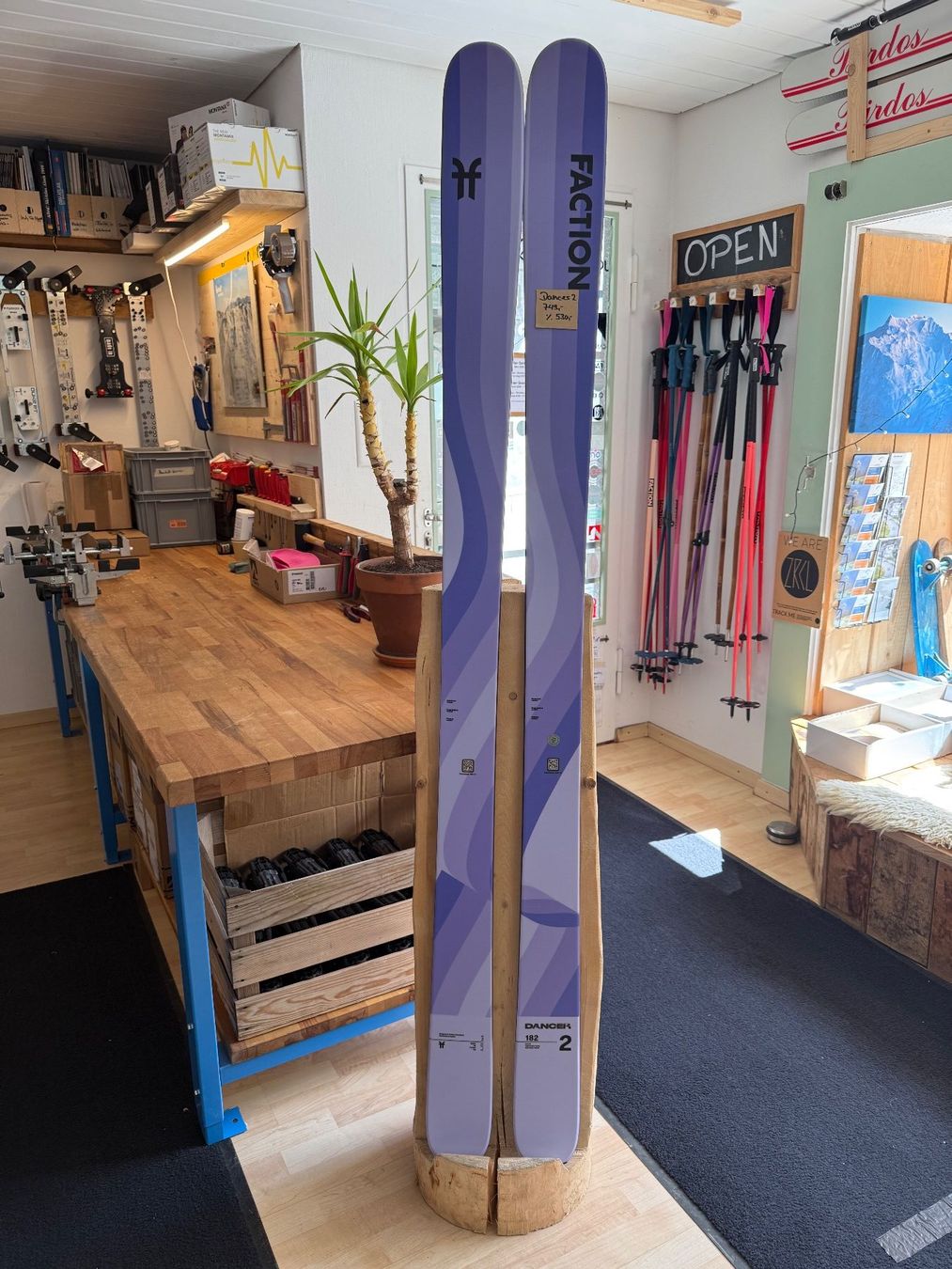 Faction Sci: Faction Dancer2 182cm – Nuovo e nell'imballaggio originale da Andermatt venduto da Made_In_Andermatt