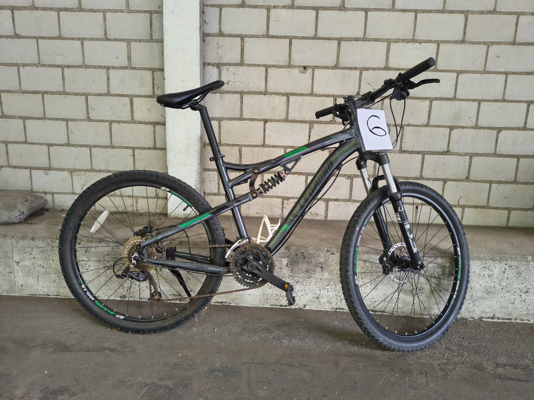Vélos: Velo 6 – Défectueux à Winterthur par VeloordnungFundbuero