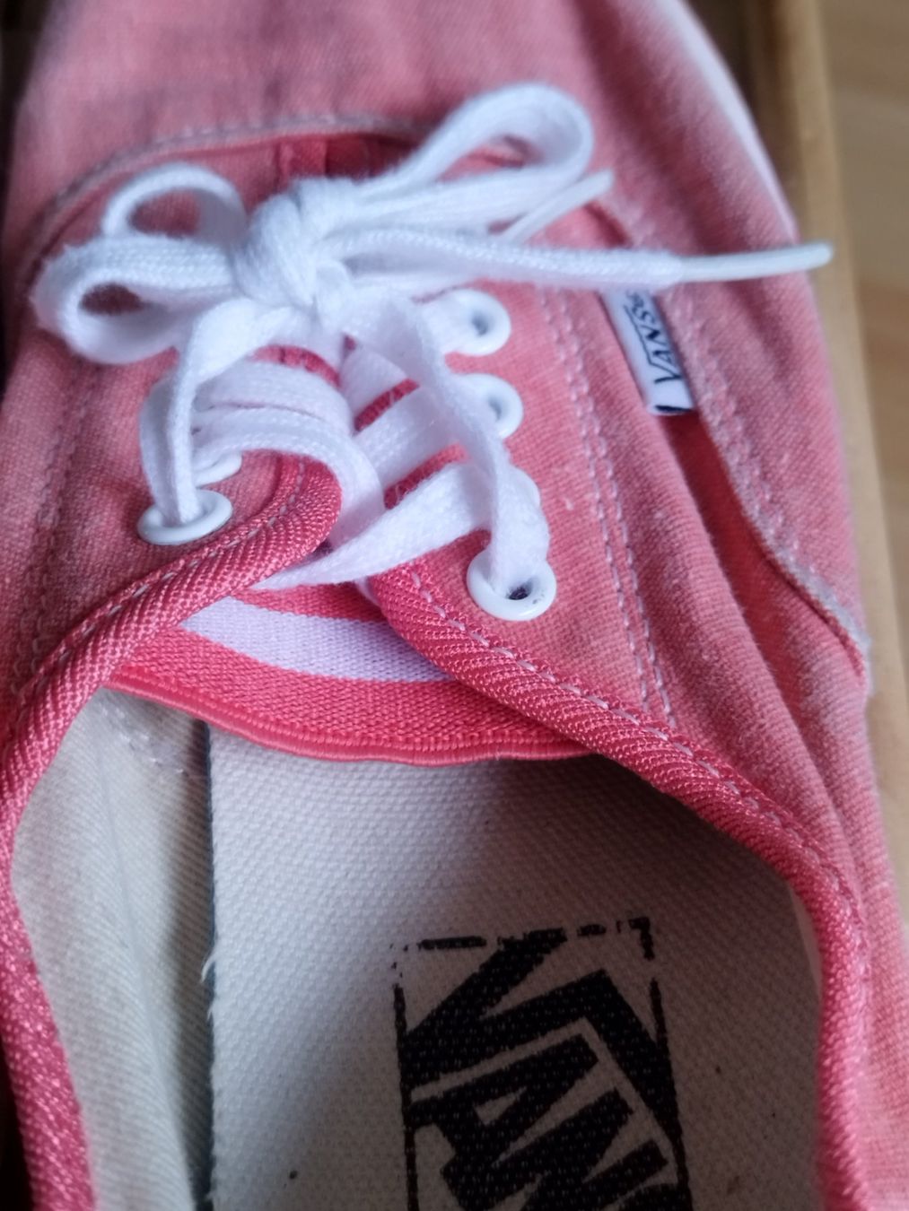 Vans Scarpe da uomo: Vans Kinderschuhe – Usato da Wädenswil venduto da CrumplerBags 2