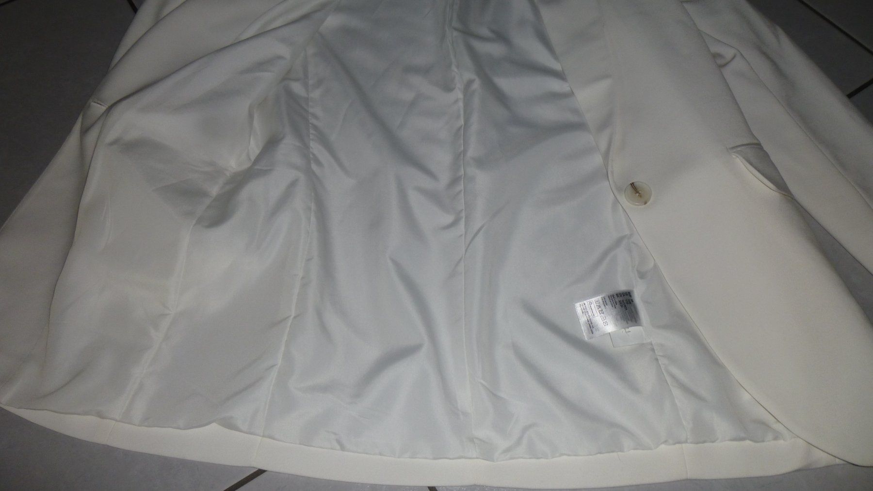 H&M Jacken: Damen-Blazer crème-weiss / 34 / H&M – Gebraucht aus Triengen von misterpicknicker 2