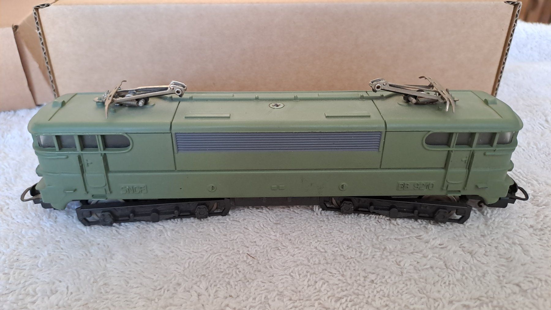 Lima Modellini di ferrovie: Lima SNCF E-Lok BB 9210 H0 GL/39 – Usato da Winterthur venduto da Riebeli333