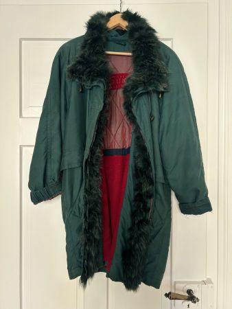 Manteau vintage vert avec col vrai fourrure