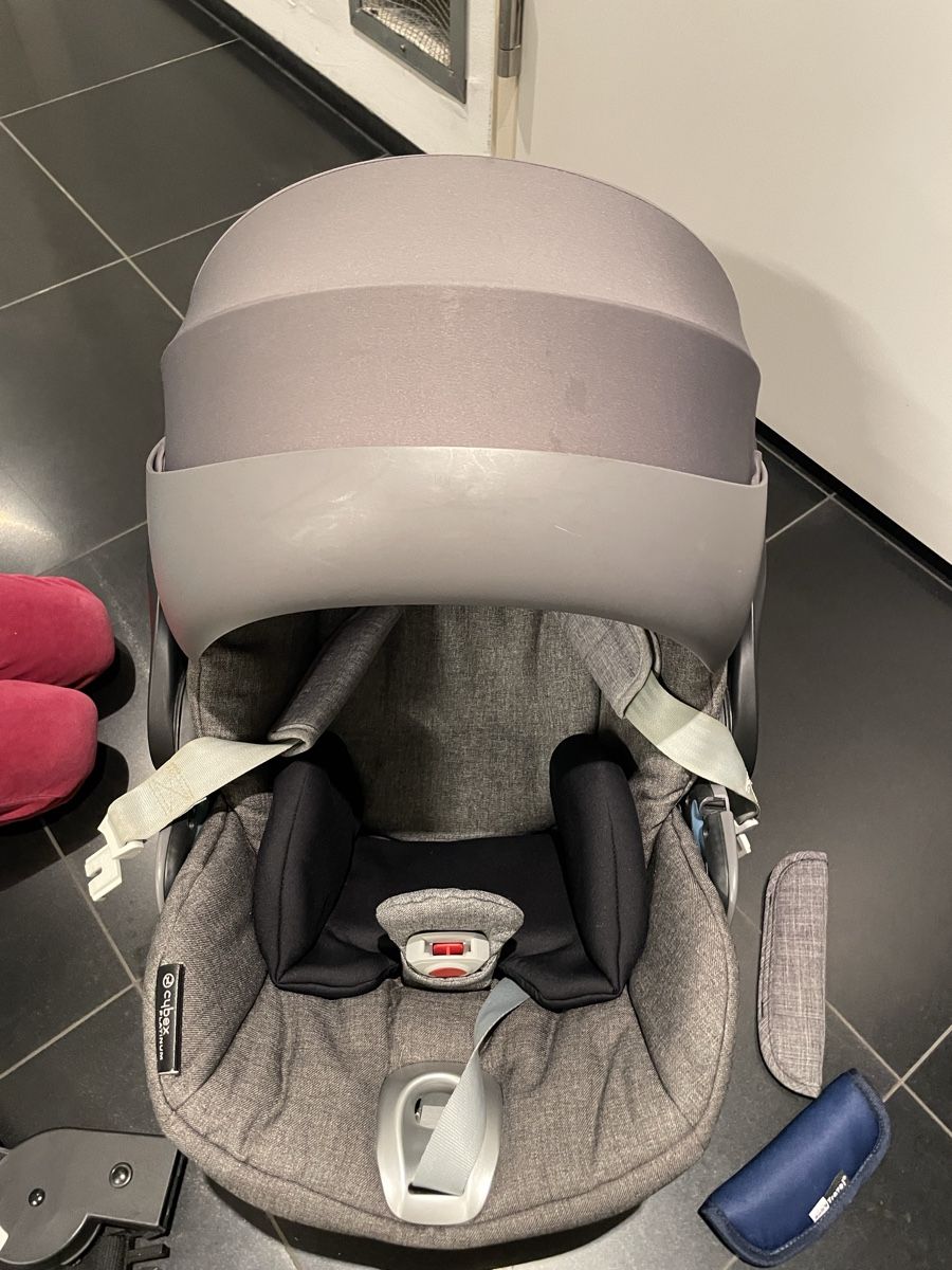 Cybex Seggiolini per auto: Cybex Cloud Q inkl. Base Q-Fix, unfallfrei – Usato da Erlenbach ZH venduto da Mary_sk 1