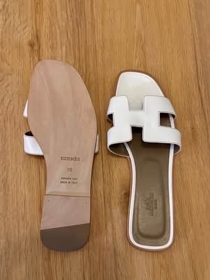 Hermès Damenschuhe: Hermes Flip Flops – Neu (gemäss Beschreibung) aus Wallisellen von gin_9htl 1