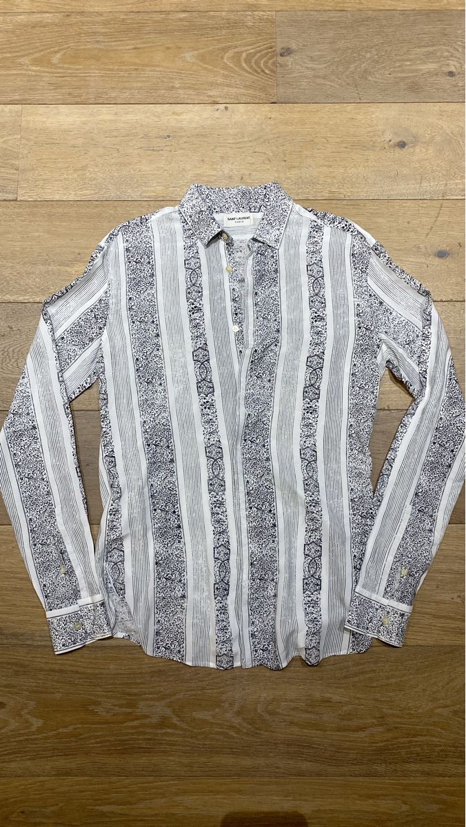 Saint Laurent Camicie: Saint Laurent Hemd, Grösse S – Usato da Zollikerberg venduto da timstern