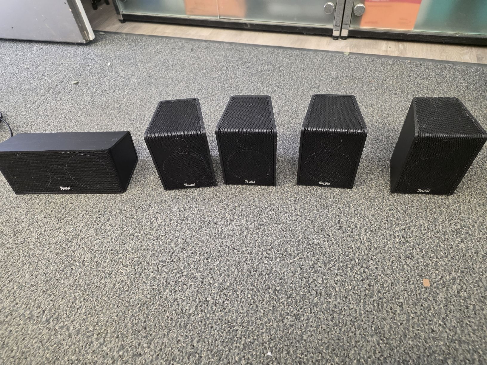Teufel Home cinéma: Teufel Concept 5.1 Soundsystem – D'occasion à Rüti zh par zae_sdd9