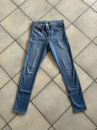 Levi's Damen Jeans, Slimming Skinny, Grösse 30, Top Zustand