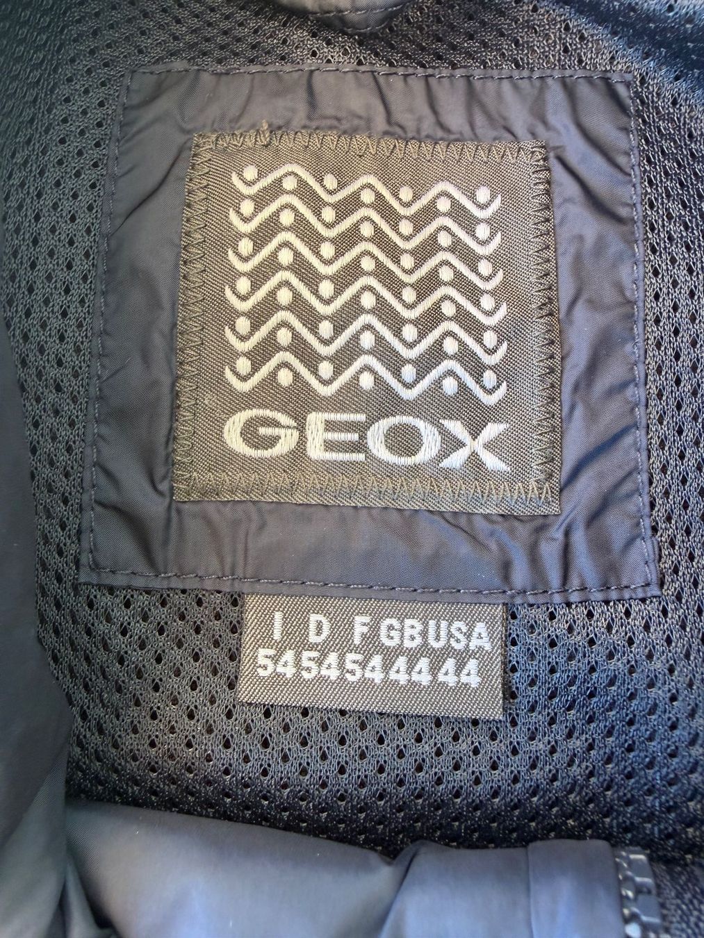 Geox Giacche: GEOX Steppjacke dunkelblau in der Grösse 54 – Usato da Geroldswil venduto da Jeremy11 3