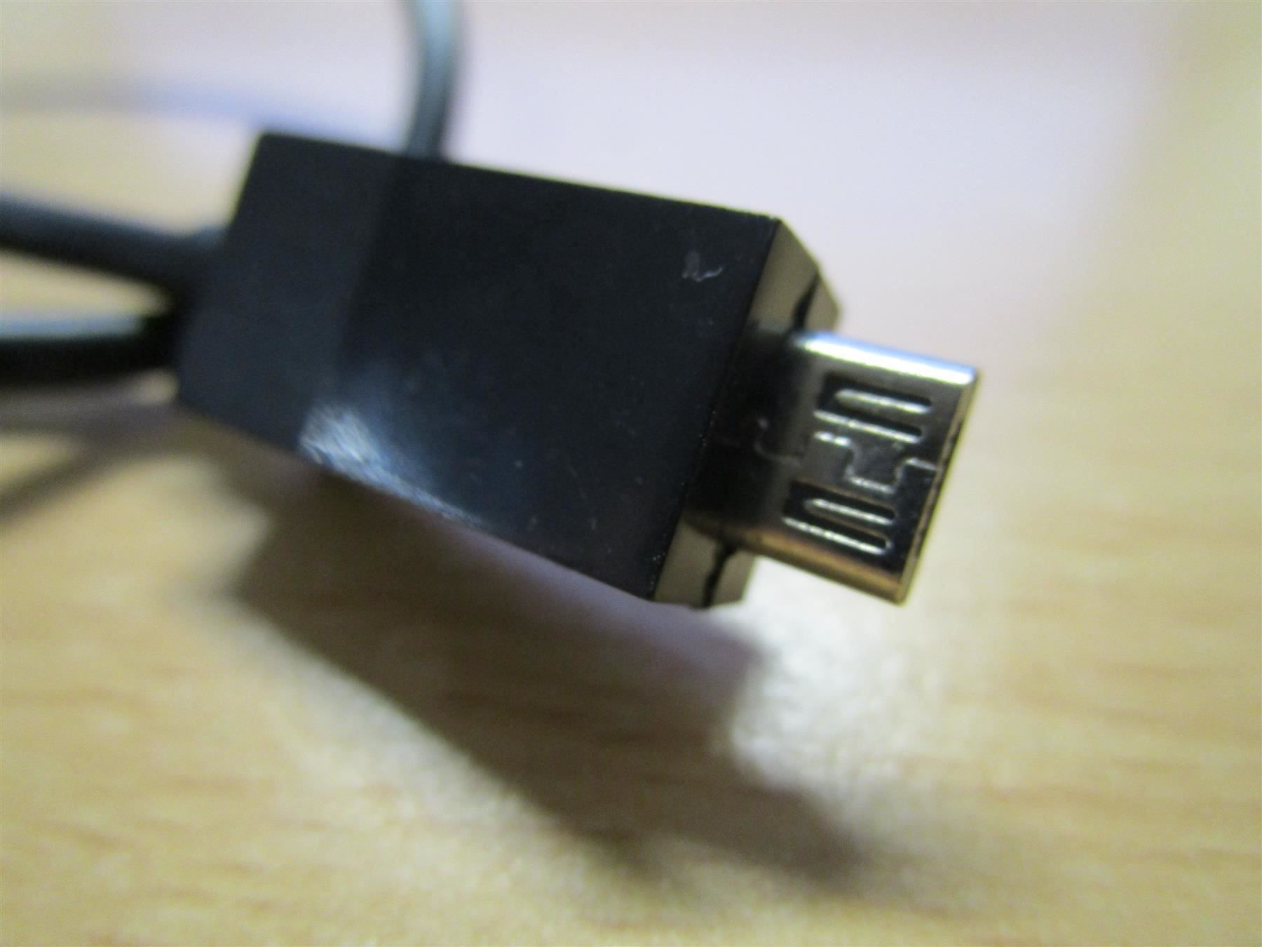 Microsoft Cavi: Xbox One Pad Ladekabel USB - 3 Meter – Nuovo (secondo la descrizione) da Goldau venduto da agestuffer 2