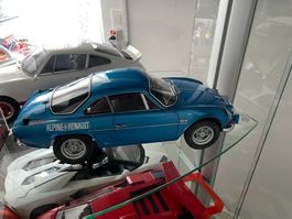 Renault Alpine A 110    IXO 1:8 Pocher