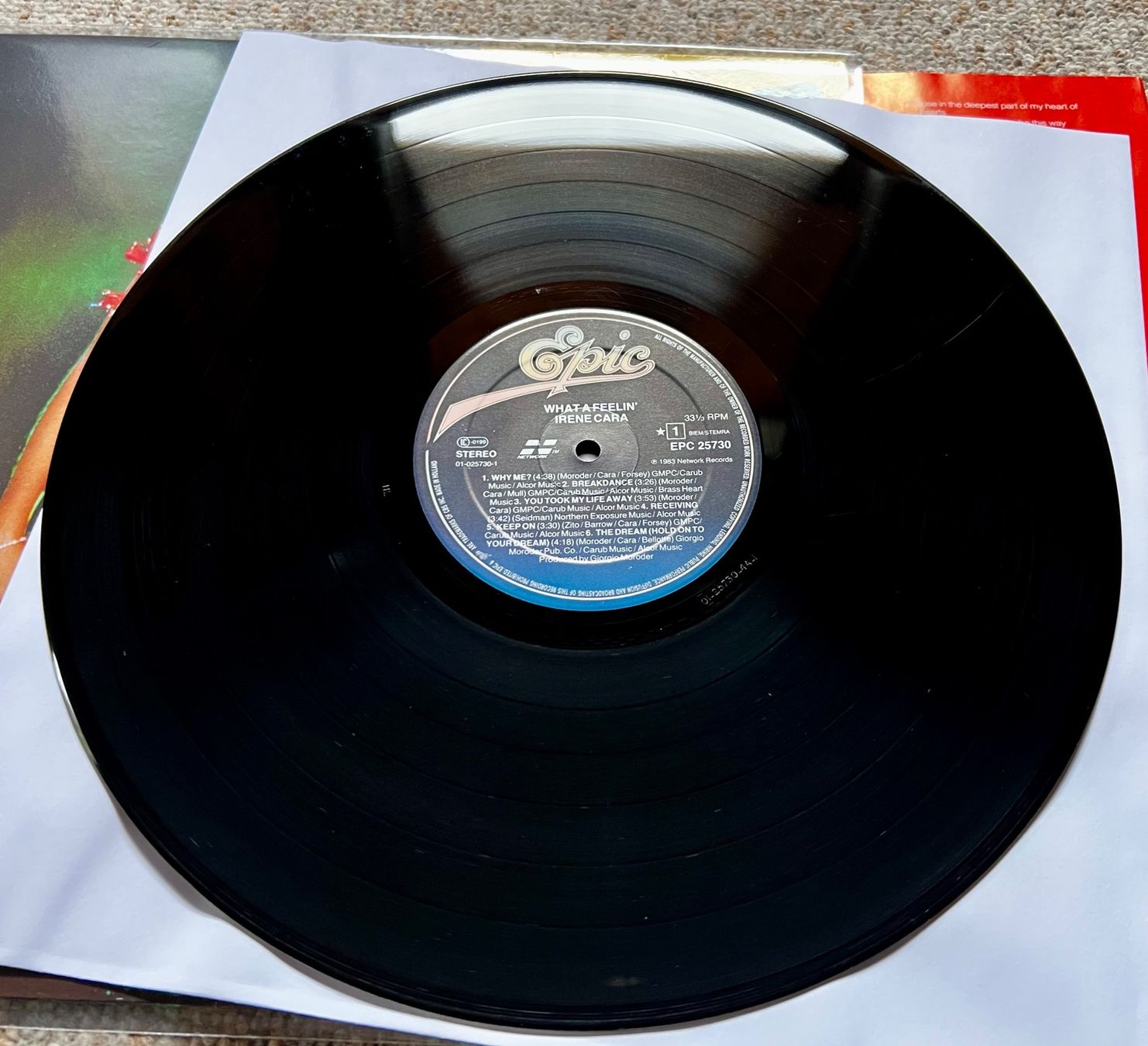 Dischi in vinile: Irene Cara – What A Feelin' - Moroder LP GEWASCHEN 1983 TOP – Usato da Unterseen venduto da vinylmore 1