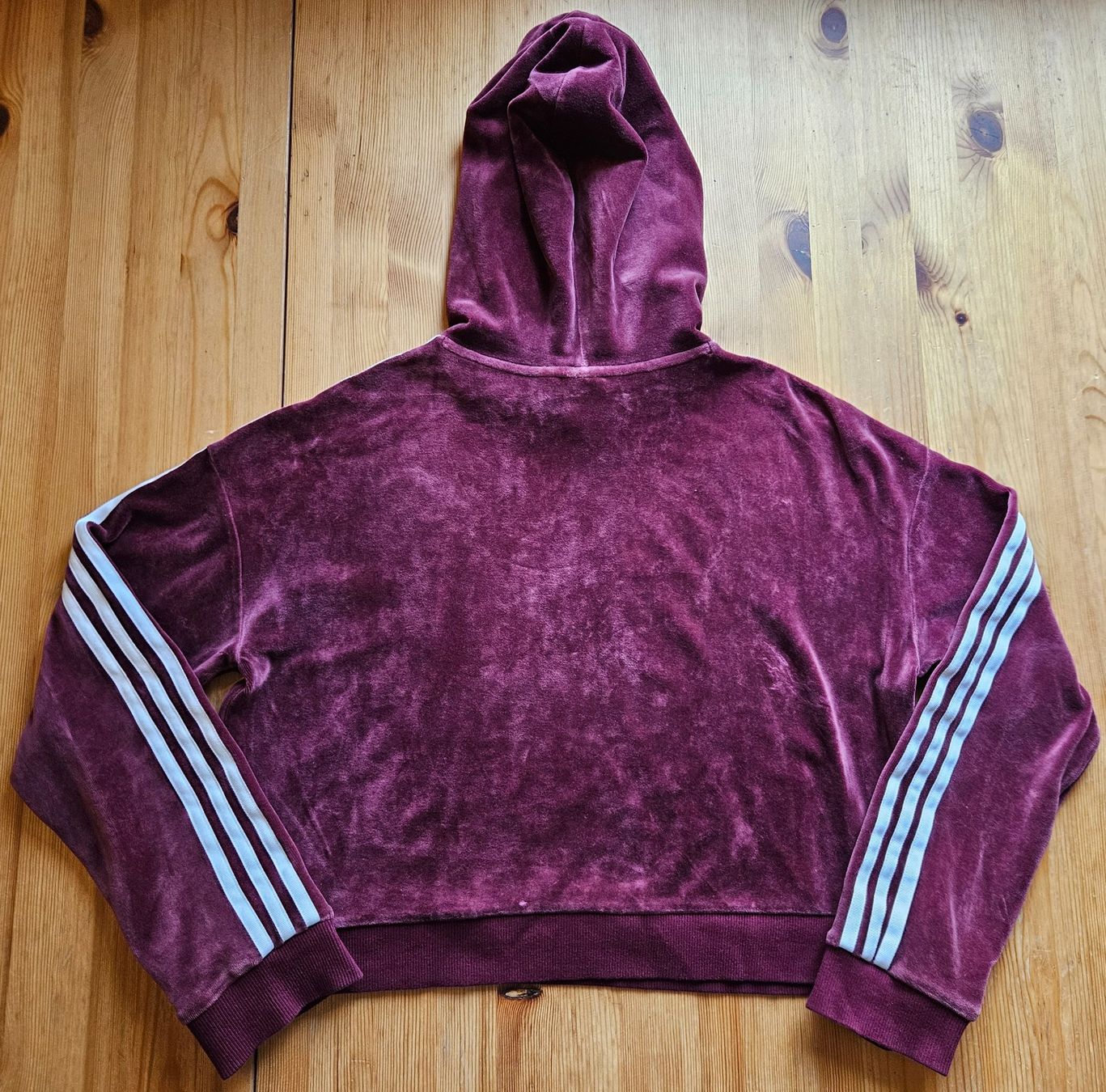 Adidas Pullover & Sweatshirts: Cropped Sweater adidas Grösse S retro Pullover Hoodie – Gebraucht aus Hägglingen von United-Village-Trade 6
