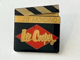 1 Pin Lee Cooper LB Mondino