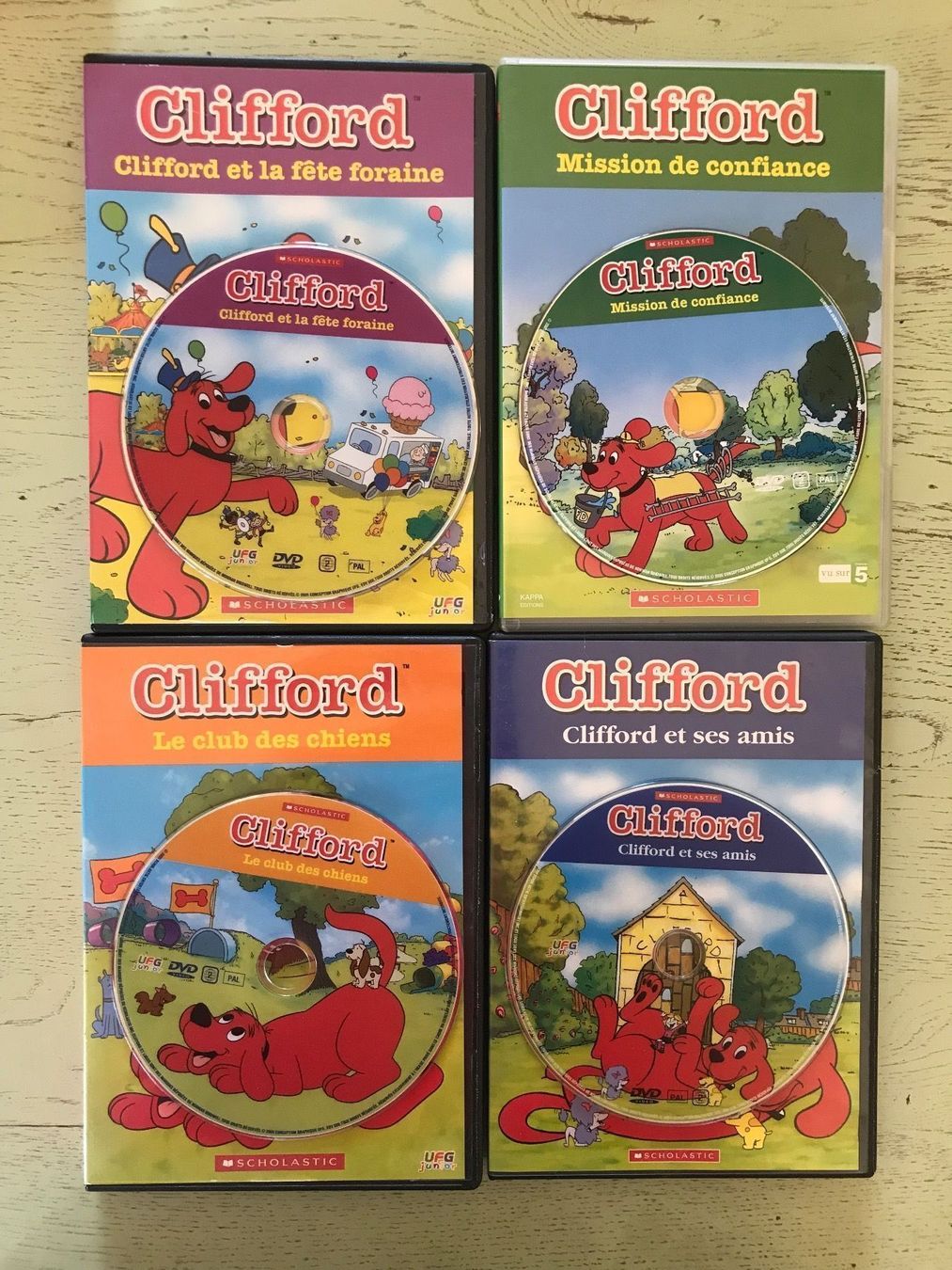 Tutti i DVDs: 4 DVD de Clifford – Usato da Chêne-Bougeries venduto da Assouille