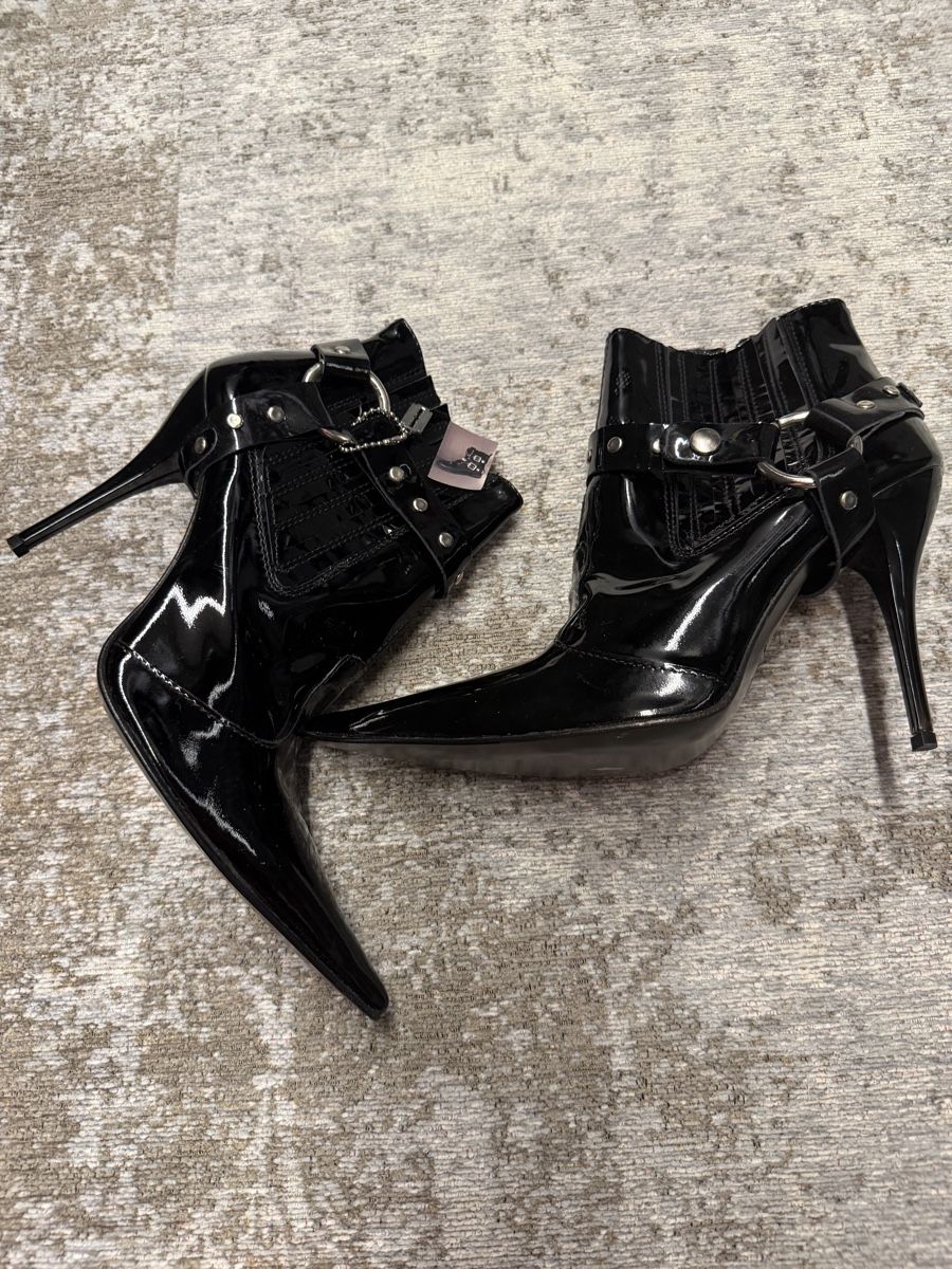Scarpe da donna: Tronchetto DENNY ROSE tg40 – Nuovo (secondo la descrizione) da Sorengo venduto da giu_ccd9 2