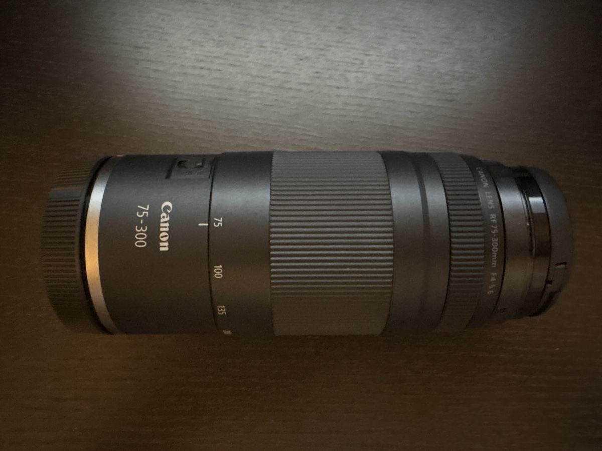 Canon Objektive: Canon RF 75-300 f4-5.6 – Gebraucht aus Wangen b. Olten von moses_97